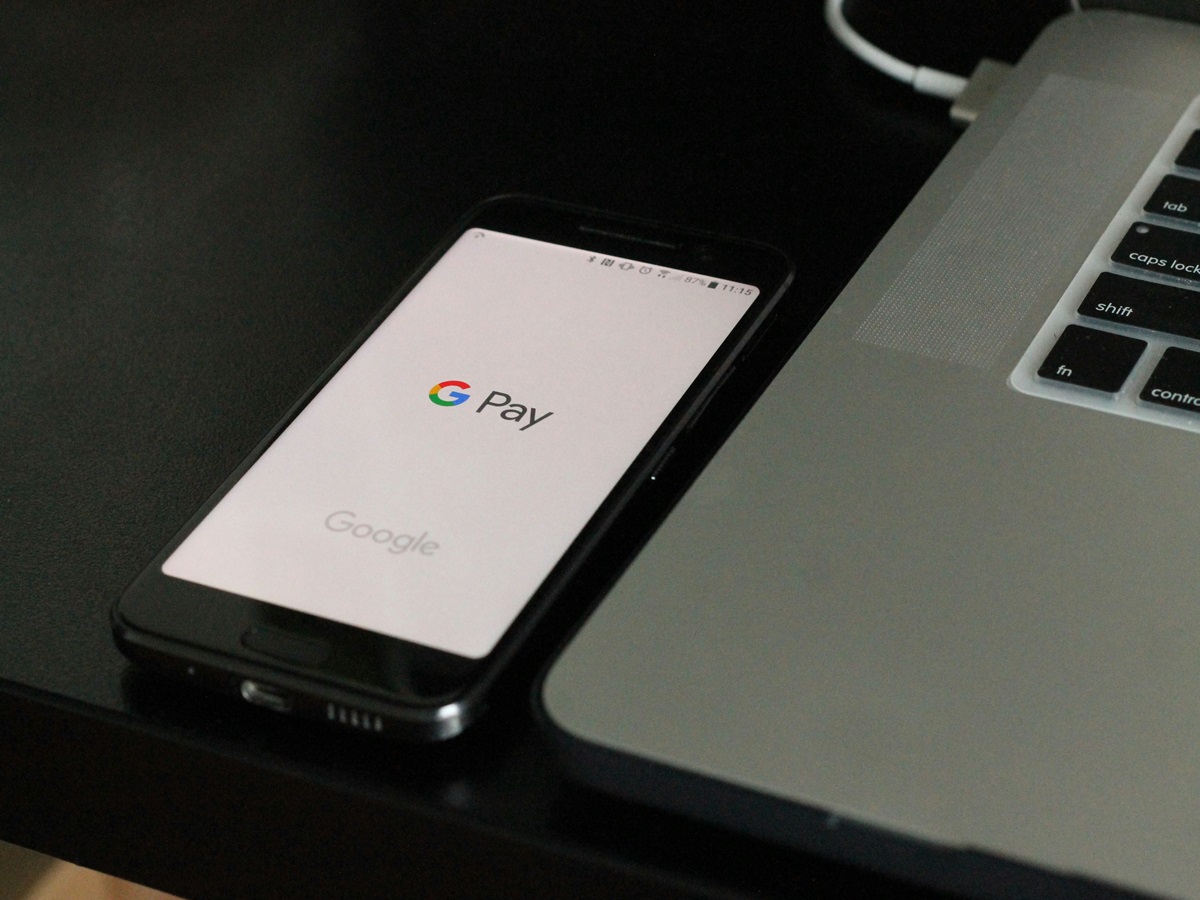 UPI transactions hit Rs 94,000 crore daily in October; festive spending, GST cuts drive record surge