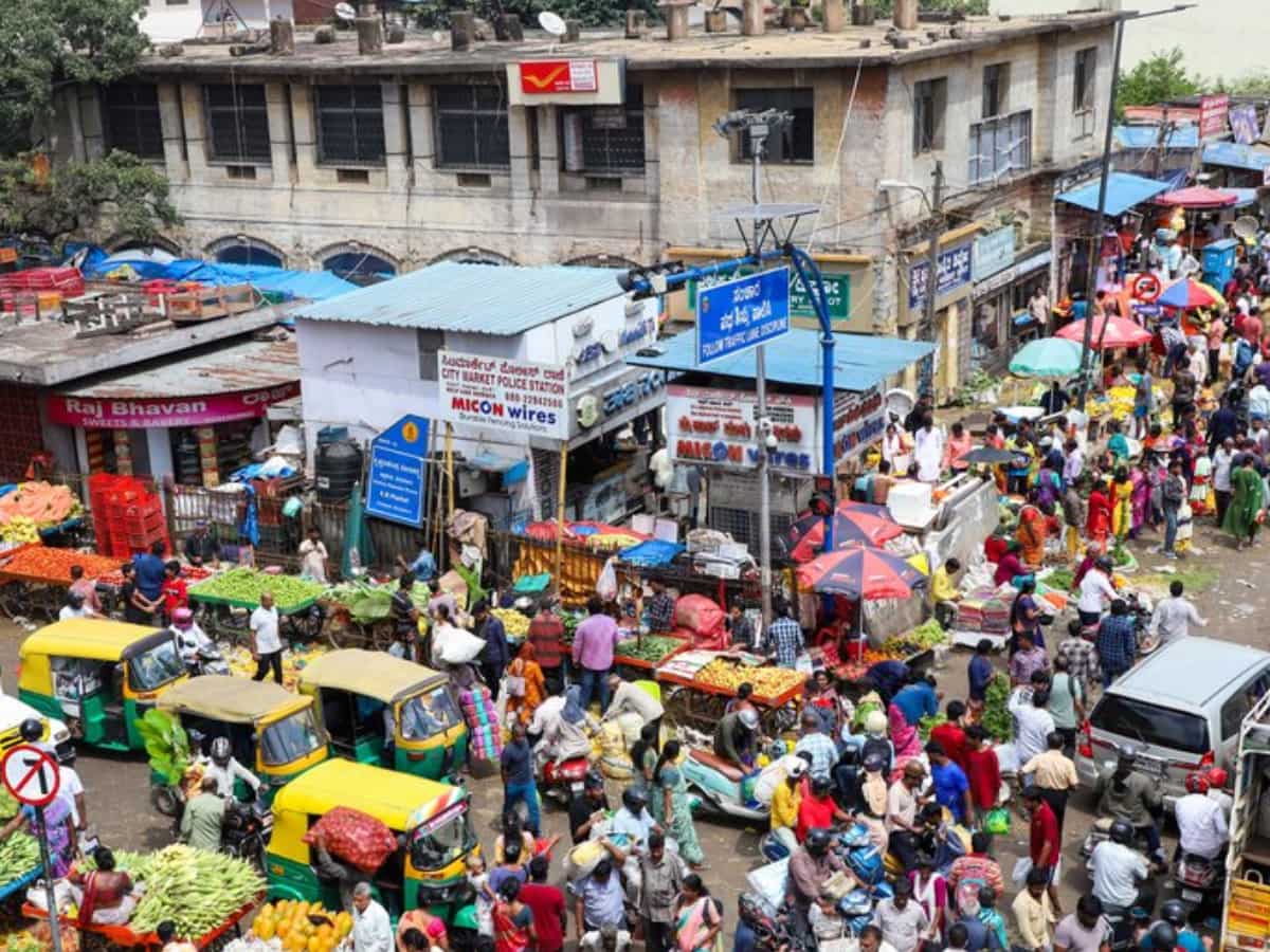 Diwali sales soar to Rs 6.05 lakh crore as GST cuts boost consumer spending