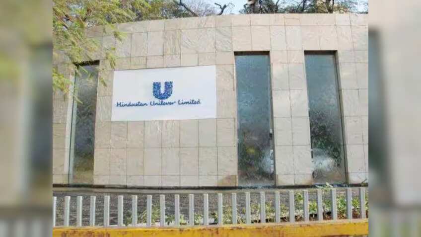 Hindustan Unilever Q2FY26 profit, revenue beat estimates; Shares rise 1.5%