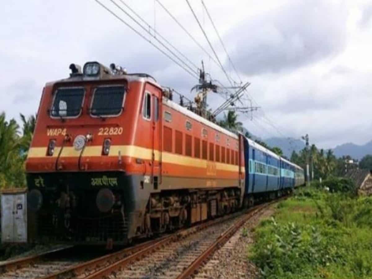 Festive Rail Travel Soars: Over 1.5 crore passengers have travelled so far, says Ashwini Vaishnaw