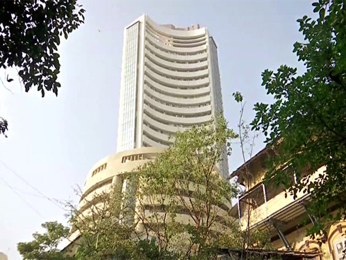 Seven of top 10 firms add Rs 1.55 lakh crore in market value