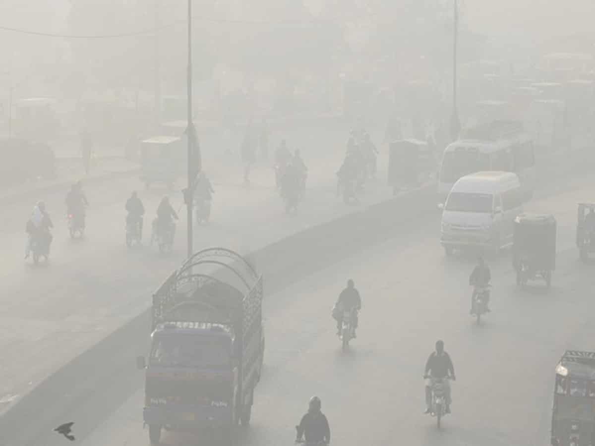 Lahore records world’s worst air quality with AQI at 412 amid toxic smog
