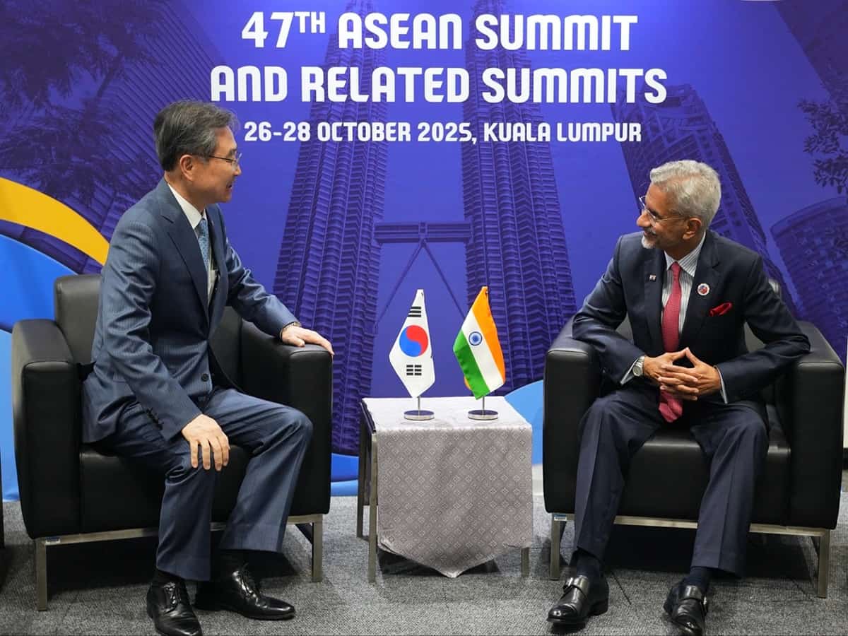 Jaishankar, South Korean foreign minister discuss defence and semiconductor ties on sidelines of ASEAN summit in Malaysia