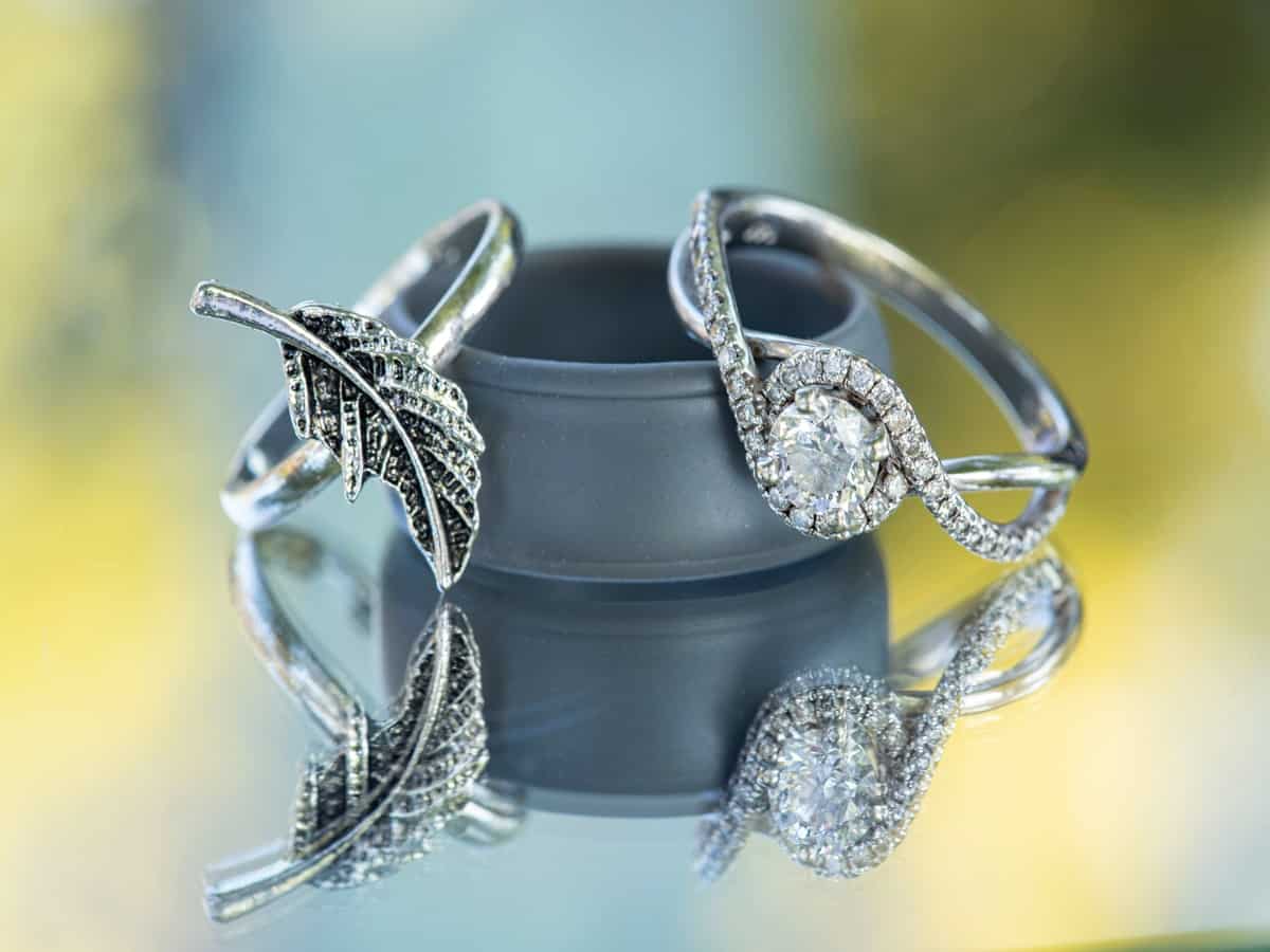 Government clarifies silver jewellery import curbs, exempts SEZ and export-linked units