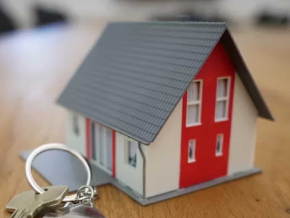 Mumbai property registrations to touch 11,200 in Oct, stamp duty collections at Rs 1,004 crore