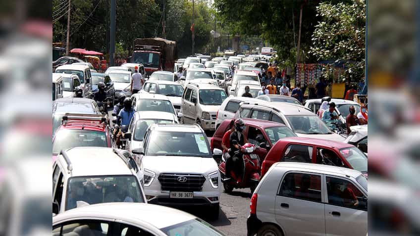 Delhi vehicle ban from today: No entry for these vehicles, heavy fines for violations — Check details