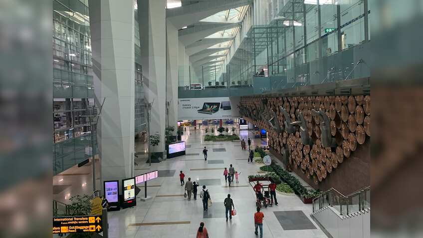 Delhi Airport flight operations resume after major technical glitch: Flights still delayed