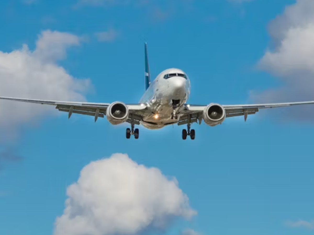 IndiGo issues travel advisory amid heightened airport security after Delhi blast