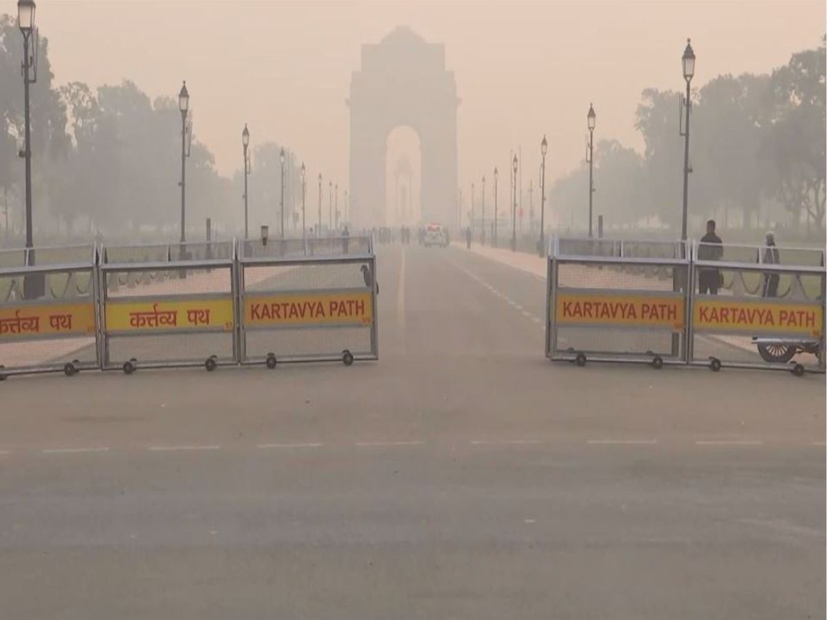 Delhi wrapped in smog; air quality better than yesterday but still in ‘very poor’ category
