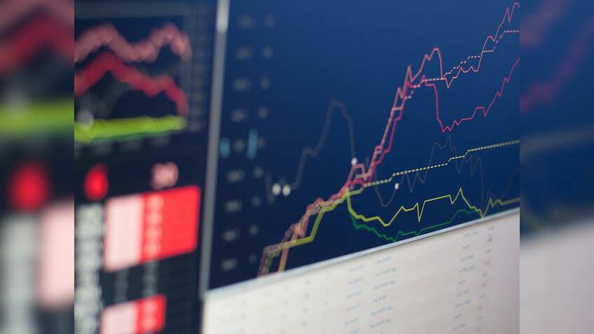 FII selling in November crosses Rs 13,925 crore: Will the trend reverse as markets stabilise?