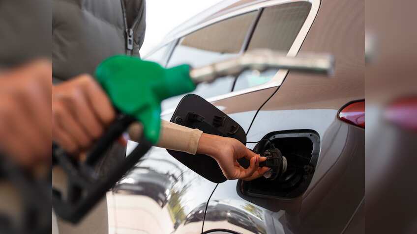 Mumbai CNG Supply Hit: GAIL pipeline damage impacts auto services, stocks react