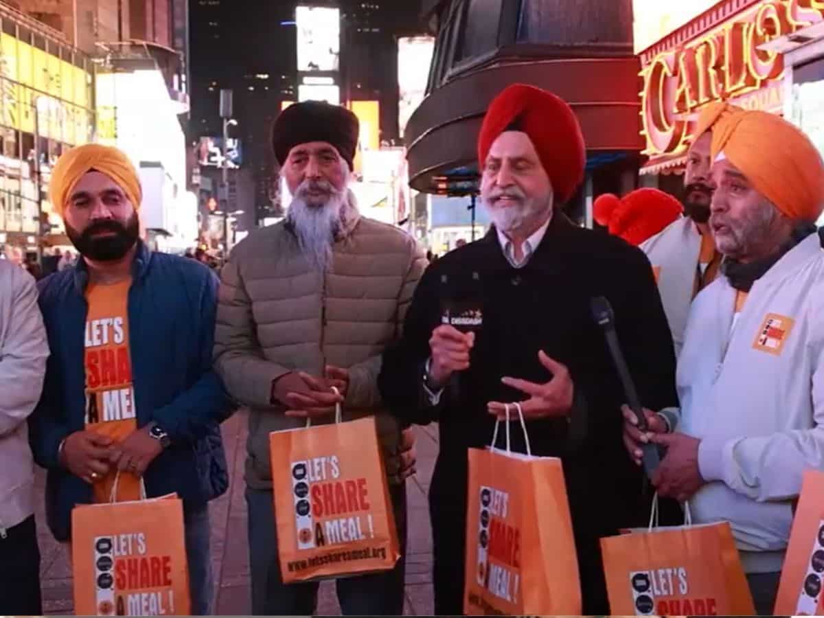 New York’s Times Square turns into 'langar sewa' hub; Sant Singh Chatwal, Onkar Singh lead Guru Nanak Dev-inspired meal drive