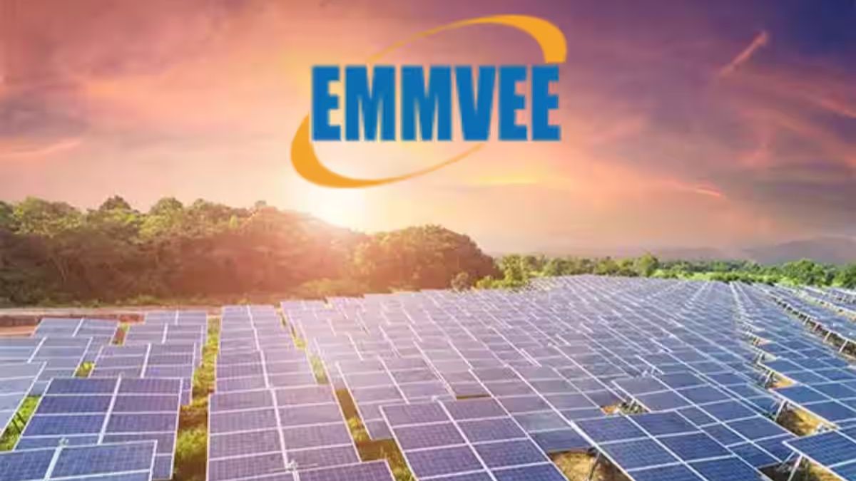 Emmvee Photovoltaic Power shares make flat debut on D-Street, hold or sell? Check Anil Singhvi's outlook