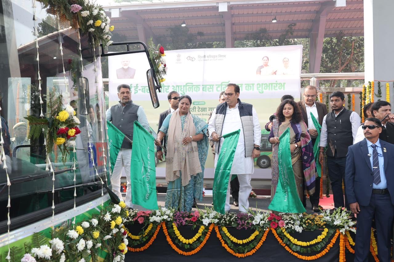 Delhi adds 40 electric buses at Azadpur as CM Rekha Gupta flags off new fleet