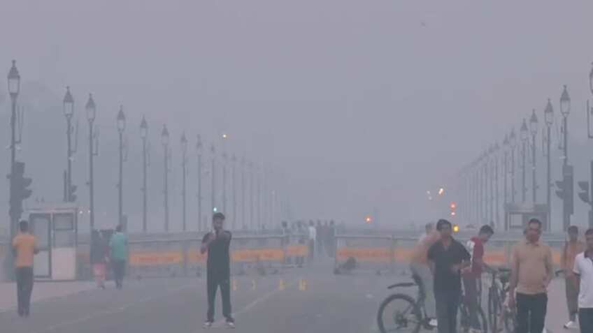 AQI drops to 370 as Delhi records slight relief in air quality, still ‘very poor’