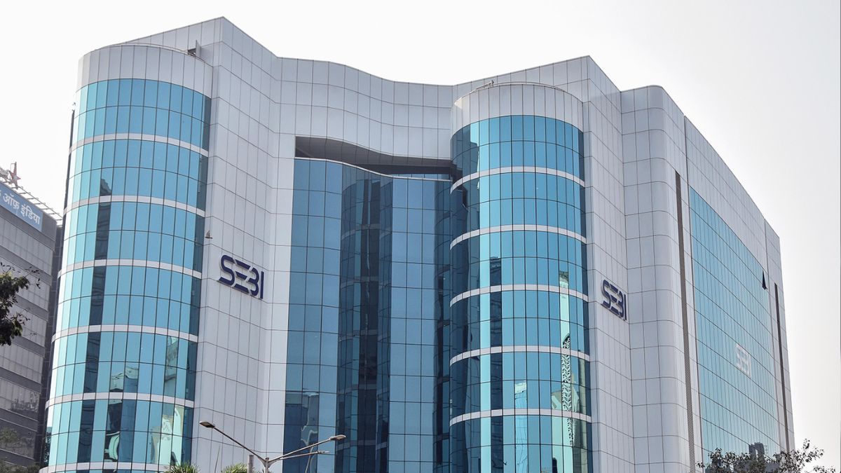 SEBI stock broking norms to get biggest overhaul since 1992: Sources