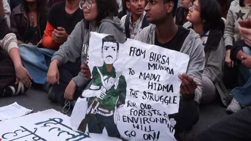 Delhi air pollution protest turns violent: 22 arrested for pepper-spraying police amid worsening AQI