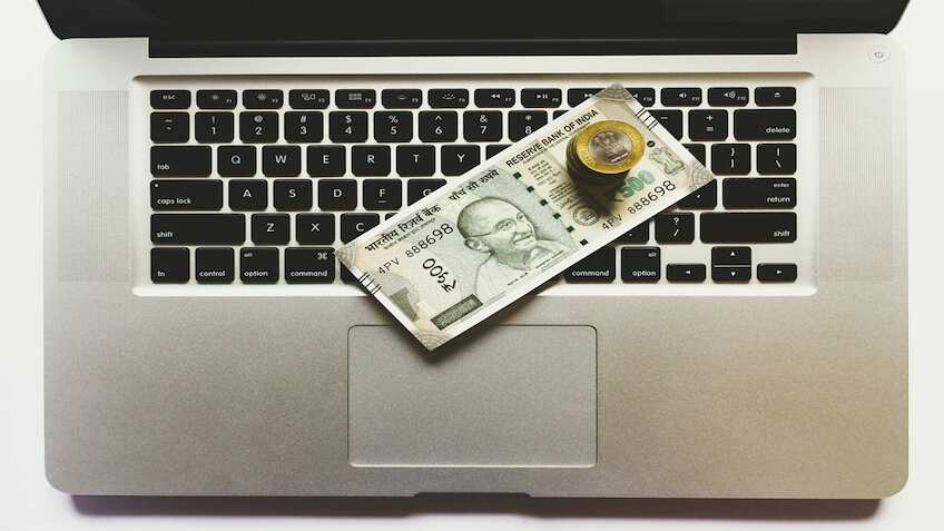 PPF vs FD: Where will your money grow faster over 10–15 years?