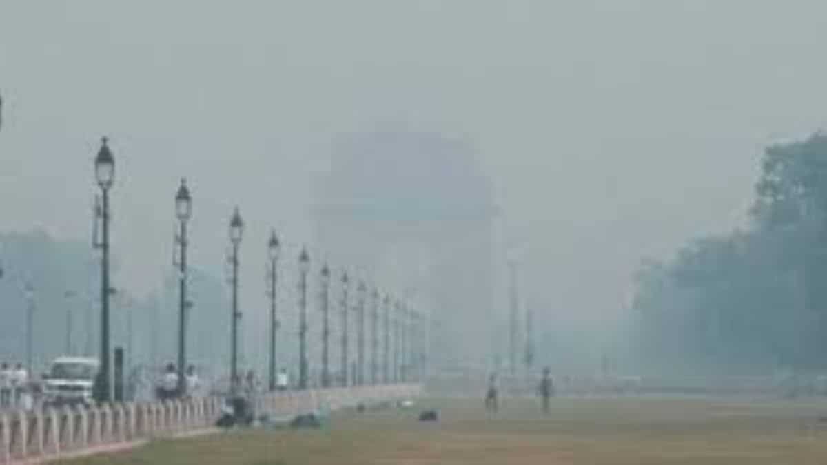 Rekha Gupta govt's big decision as Delhi battles 430+ AQI amid 'severe' air pollution 