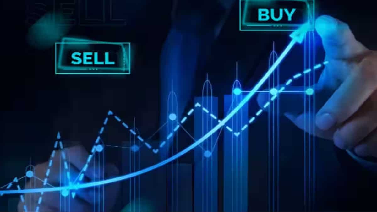 Vikas Sethi Stock Picks: Expert selects 3 high-conviction shares amid market profit-booking, sees up to 40% upside