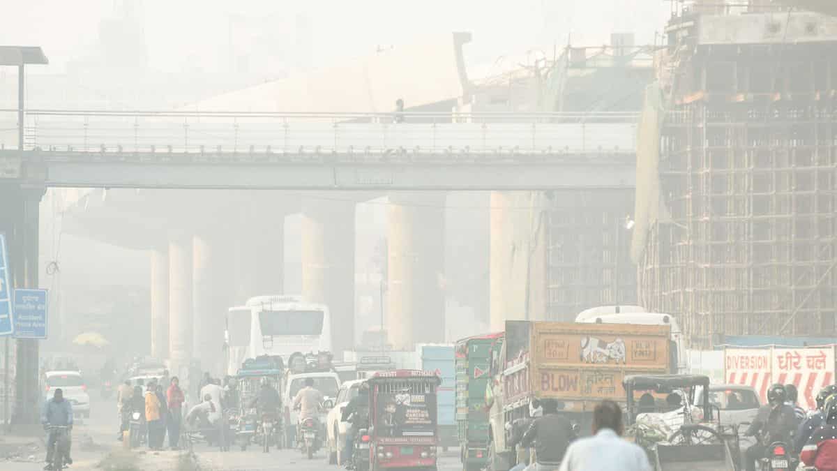 Delhi-NCR AQI Worsens: From health risks to safety measures—What you must know