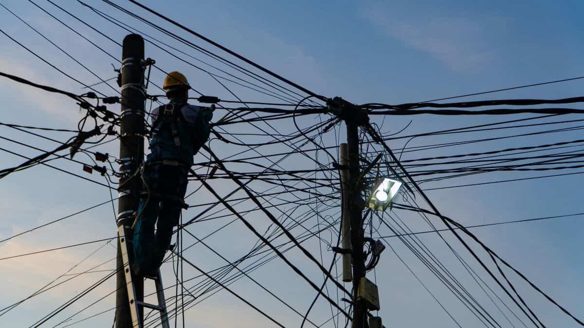 India’s power consumption dips to 123 billion units in November as temperatures fall: Crisil