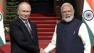 PM Modi, Putin hold talks at Hyderabad House