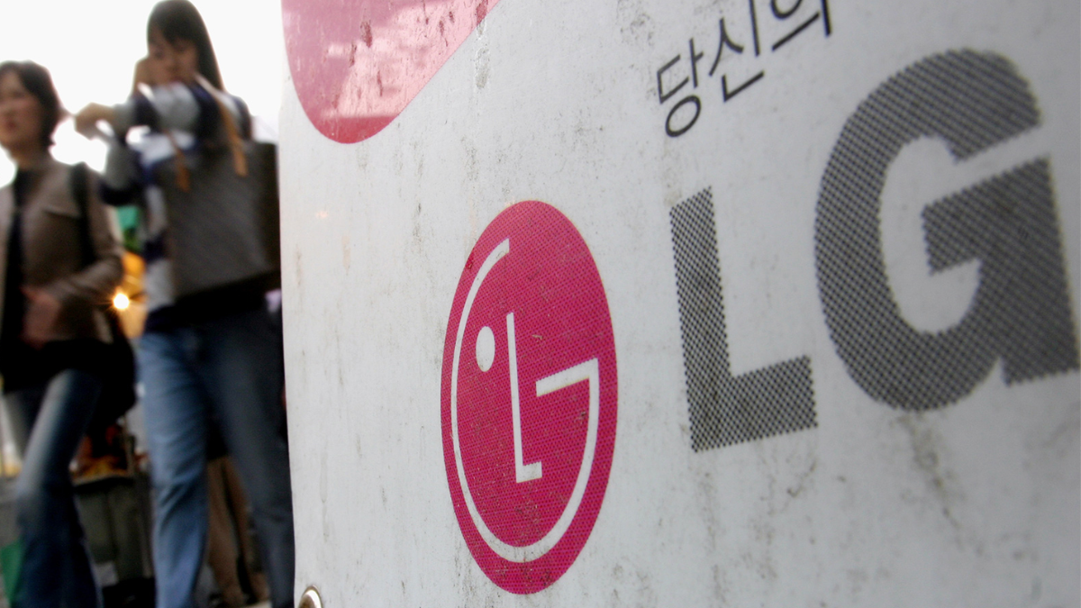 South Korea’s LG to power Mercedes EVs in multi-billion won agreement