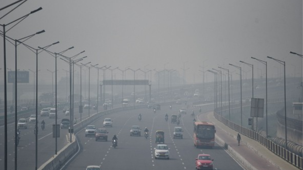 Delhi Air Quality Deteriorates: ‘Poor’ to ‘Very Poor’ levels recorded