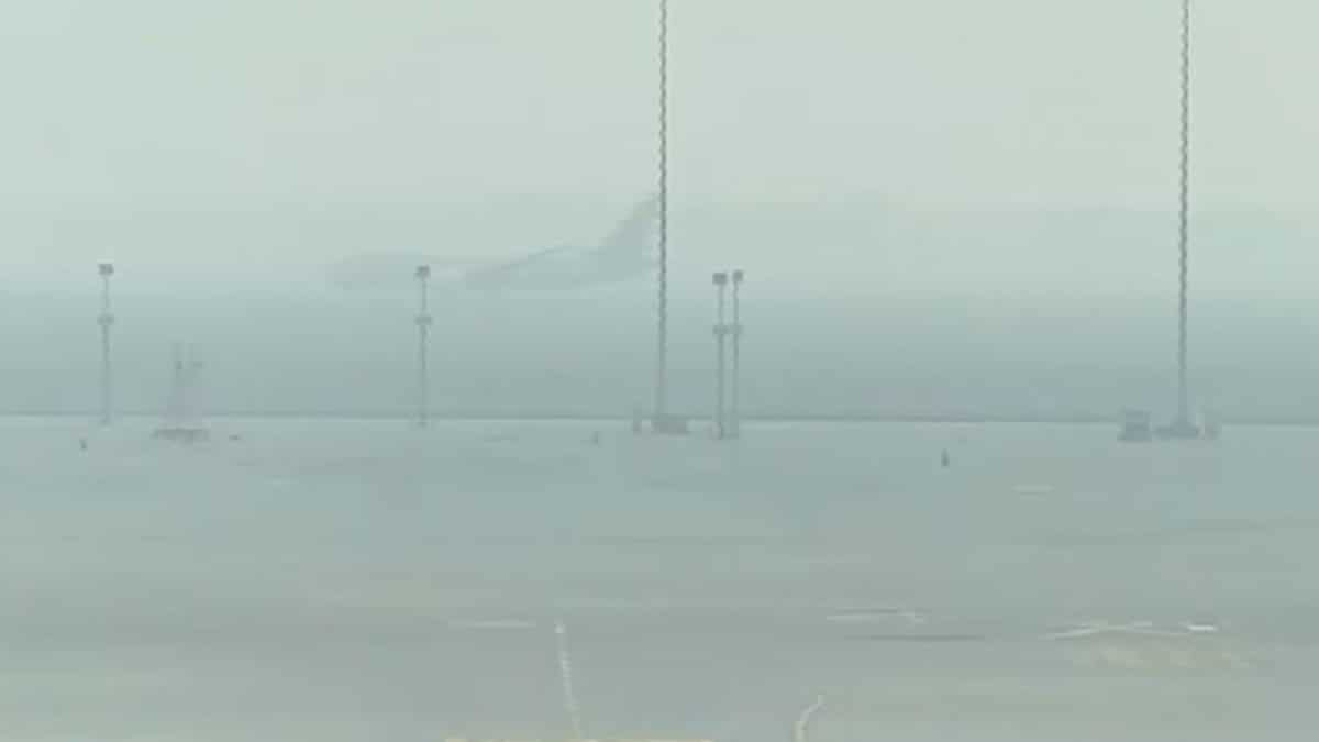 IndiGo issues fog advisory for Northern India flights amid poor visibility