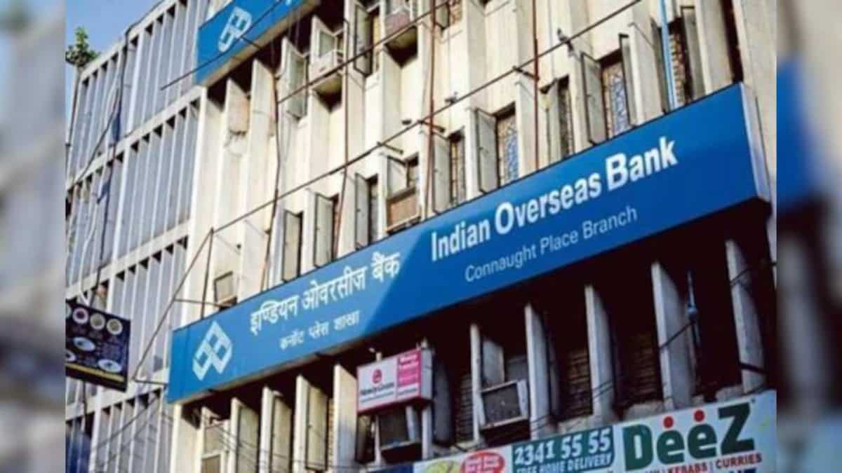 Government to divest up to 3% stake in Indian Overseas Bank through OFS; check floor price