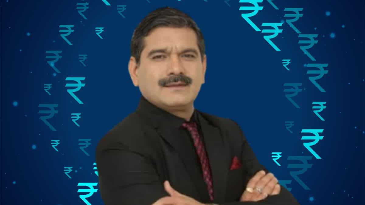 91 breached! Rupee slips to new all-time low—Why it is falling? Anil Singhvi decodes