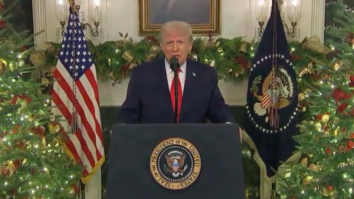 Big rate cuts coming? Trump hints at new Fed chief, promises economic boom