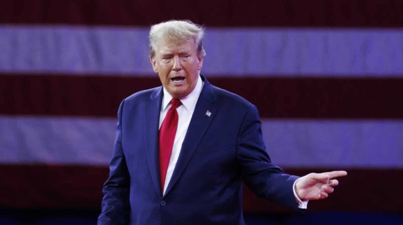 US President Donald Trump to meet Volodymyr Zelensky today amid push for Ukraine peace deal