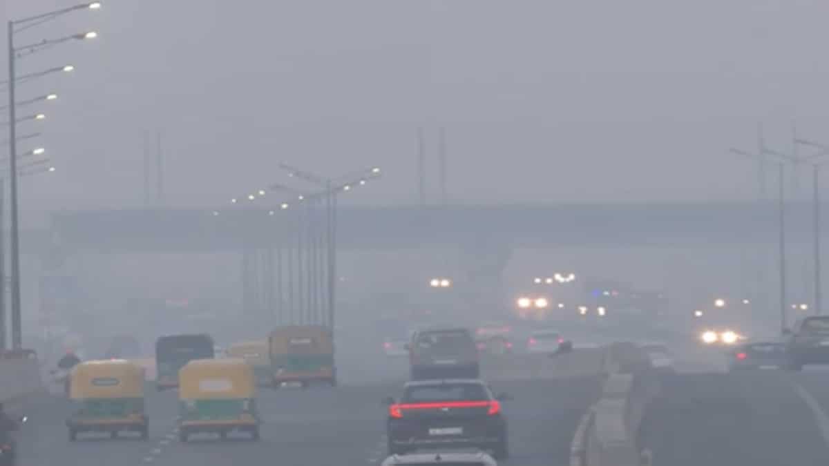 Delhi air turns ‘severe’ as dense fog grips city; AQI crosses 400, visibility drops sharply
