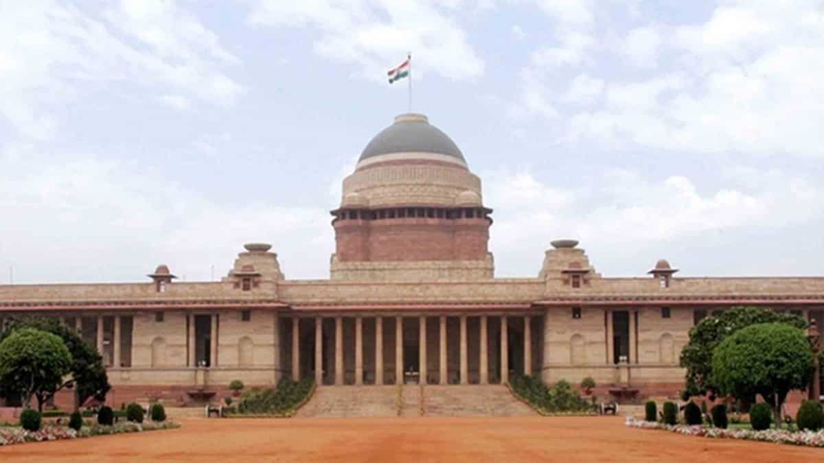 8. Budget printing once happened at Rashtrapati Bhavan