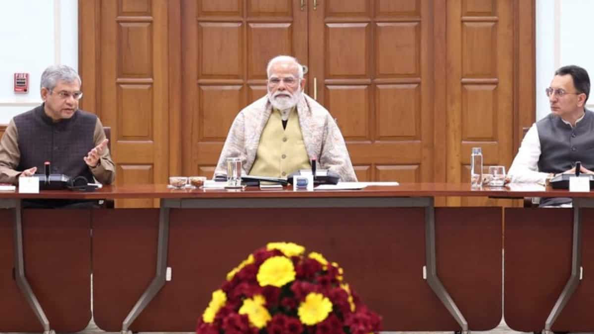 PM Modi urges Indian AI startups to lead ethically and globally
