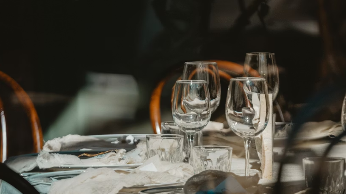 CCPA files lawsuits against 27 restaurants for mandatory service charges