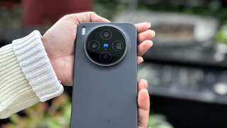 Vivo X300 Camera Review: Almost professional, still a phone