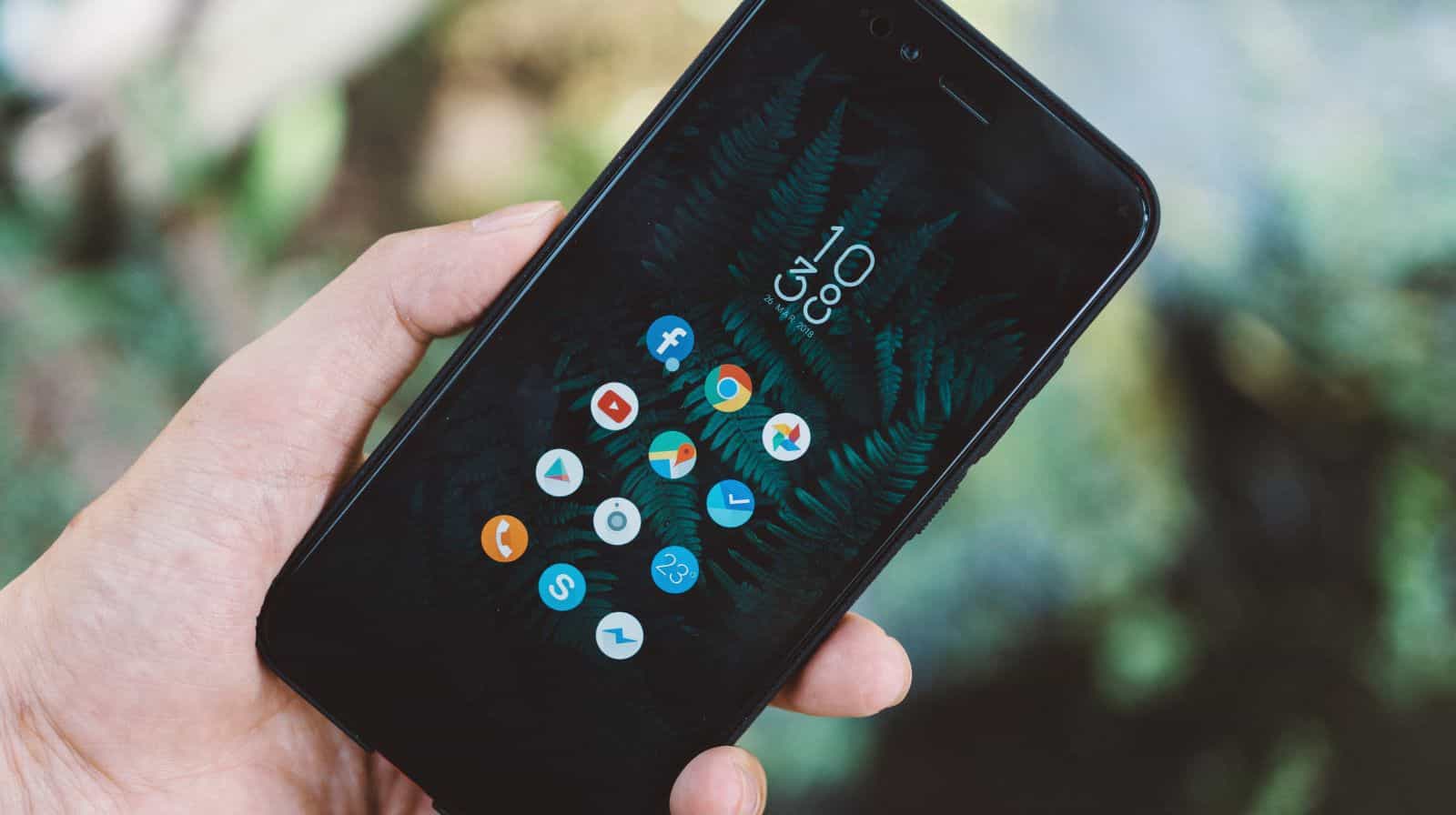 Centre denies report on forcing smartphone makers to share source code