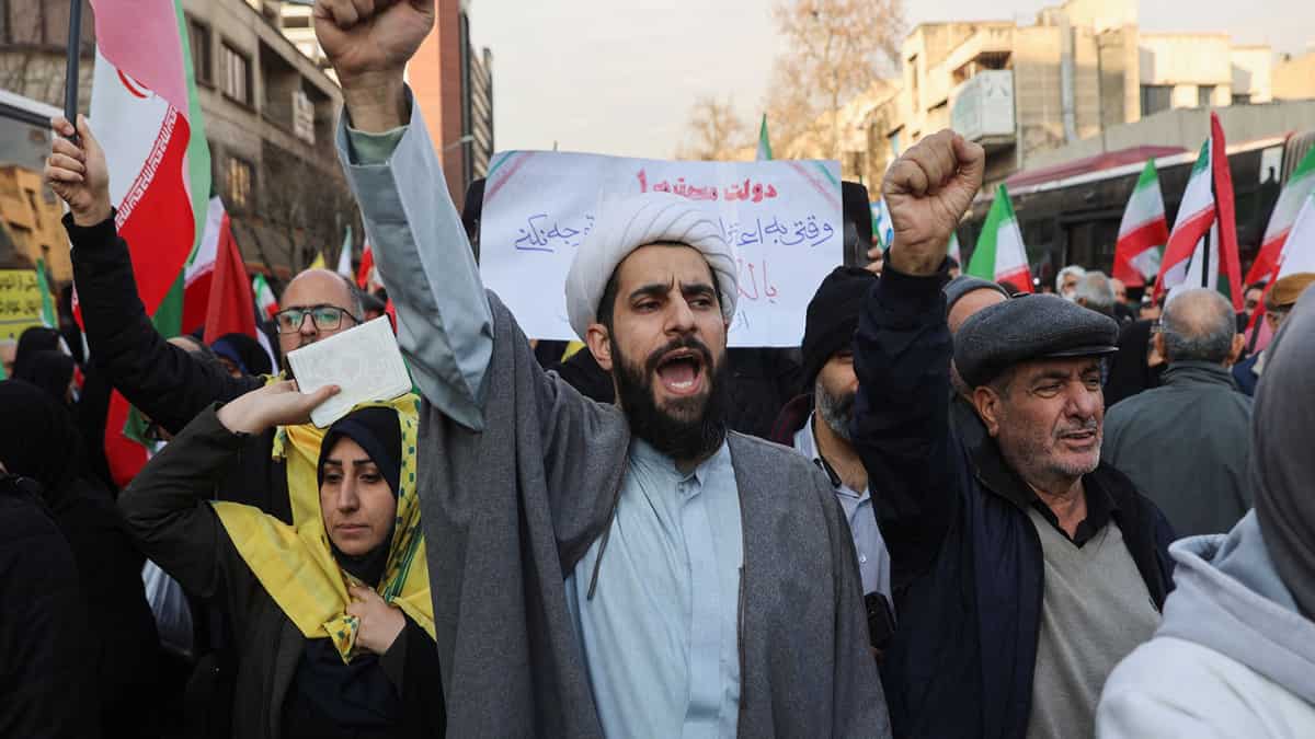 India advises nationals to avoid Iran travel, asks them to leave immediately