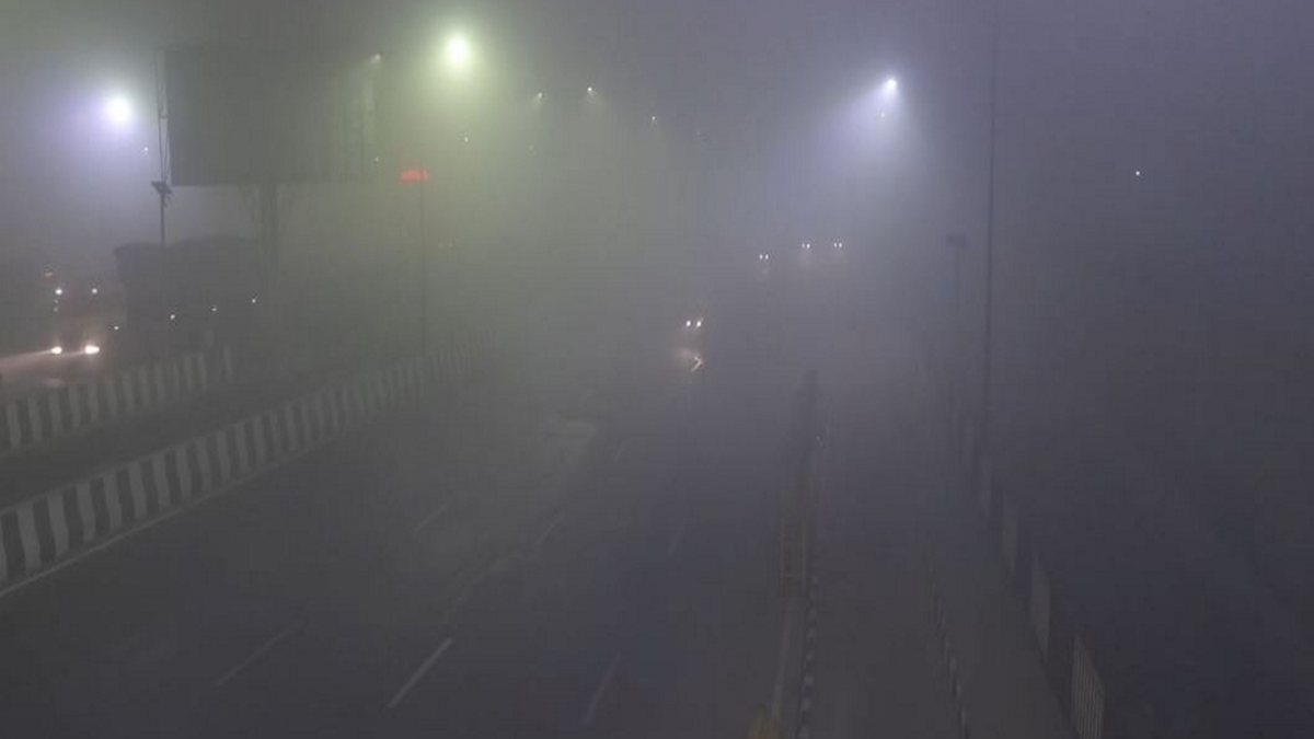 Toxic Smog Returns: Delhi records widespread ‘very poor’ AQI