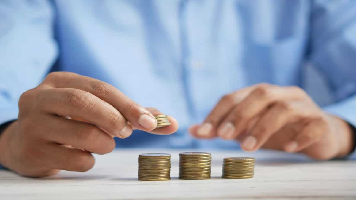 SIP investment of Rs 1,00,000 annually: How much money do you need to invest every month?