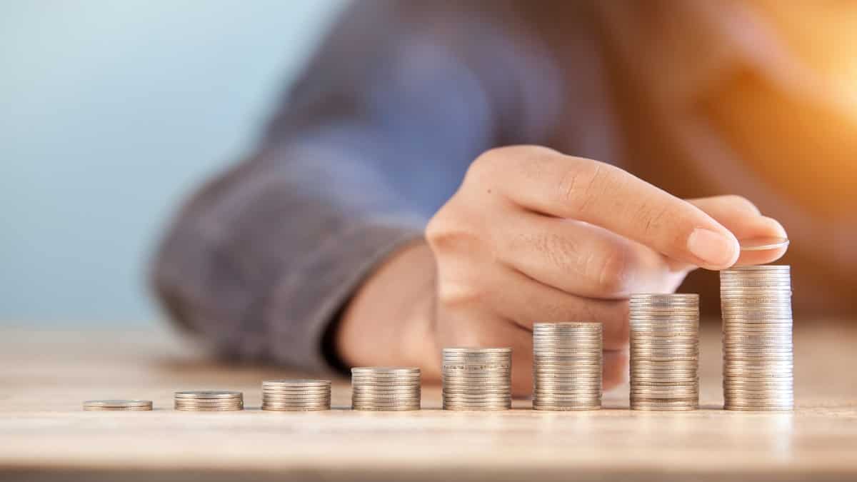 Grasim Industries Share Price Target | Upside 26%