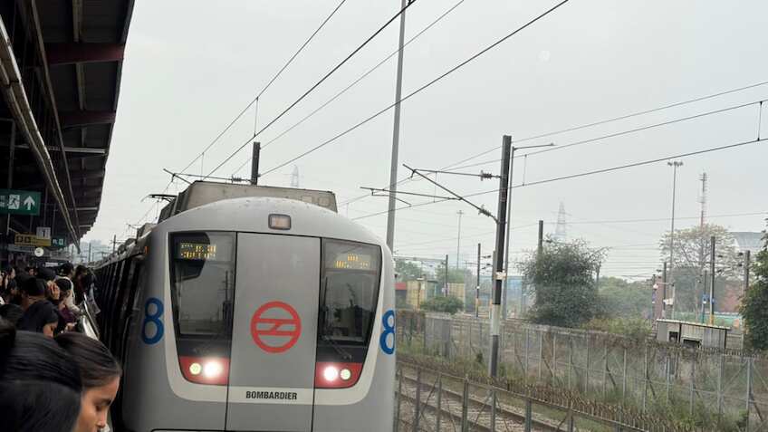 Delhi-NCR AQI Today: National Capital remains in 'poor' to 'moderate' category despite light morning rain