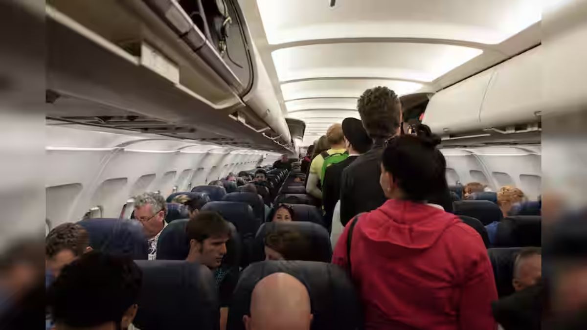 30-Day Flying Ban: DGCA proposes stricter rules on 'unruly passengers'