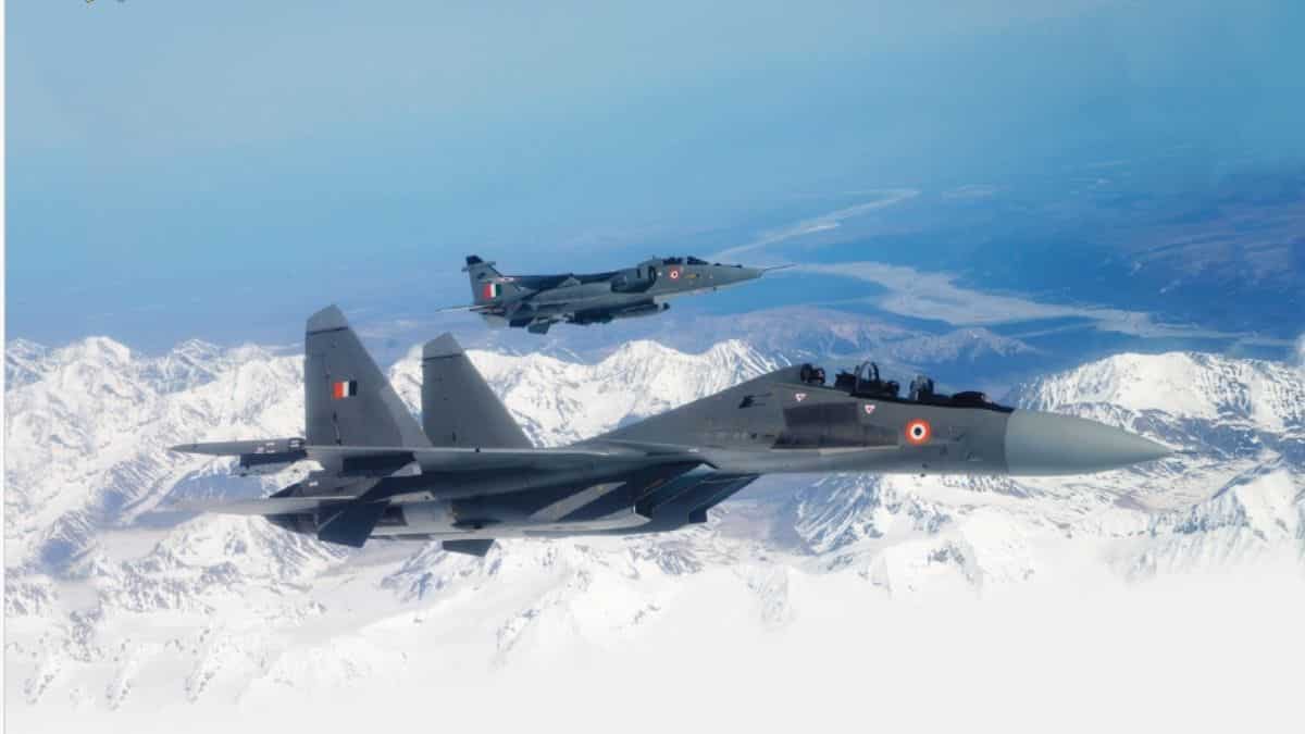 Su 30 MKI Air Crash: 2 pilots killed, says IAF