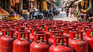 LPG Update: Switch to PNG from LPG, cooking gas supply a cause for concern, says govt—Key takeaways