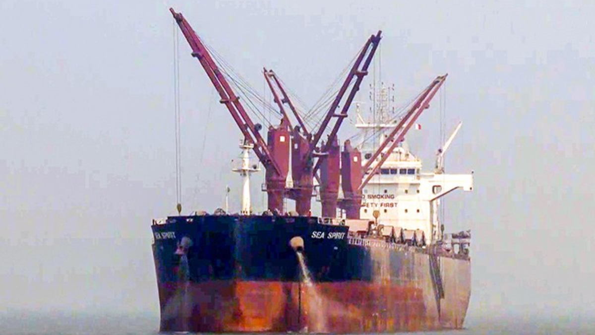 Hormuz Breakthrough: Indian tankers Shivalik and Nanda Devi secure safe passage amid Gulf crisis