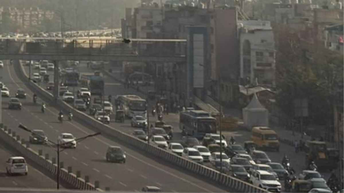 Auto sector faces production risk amid industrial gas supply constraints: Report